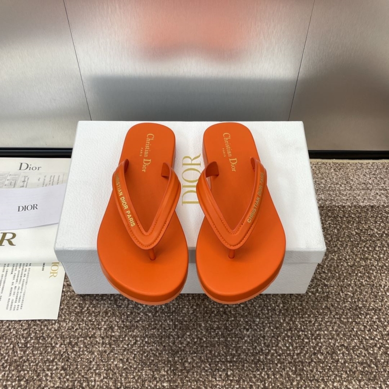 ch**an D*or slippers